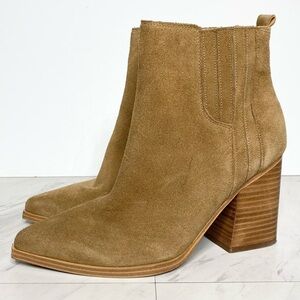 Marc Fisher Oshay Tan / Light Brown Suede Bootie 9M